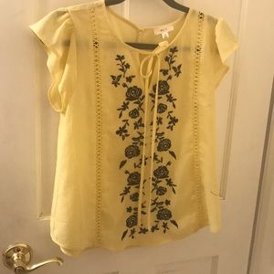 Blouse with blue floral print